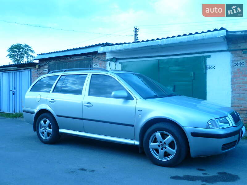 Skoda Octavia 2003