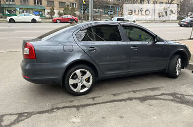 Ліфтбек Skoda Octavia 2010 в Києві