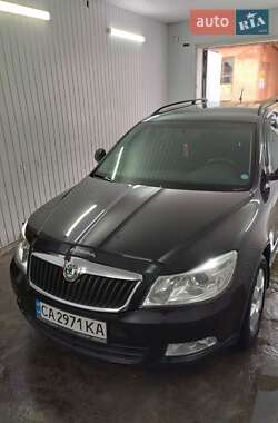 Универсал Skoda Octavia 2010 в 