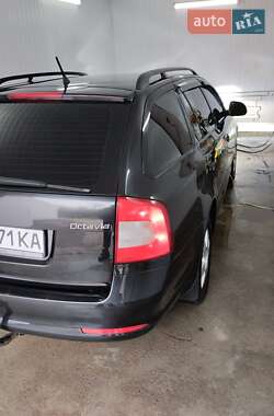 Универсал Skoda Octavia 2010 в 