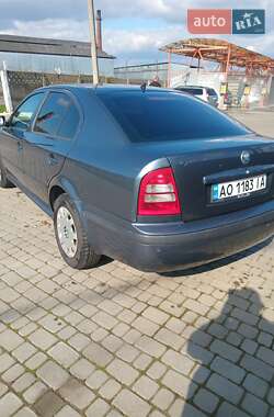 Лифтбек Skoda Octavia 2006 в Мукачево