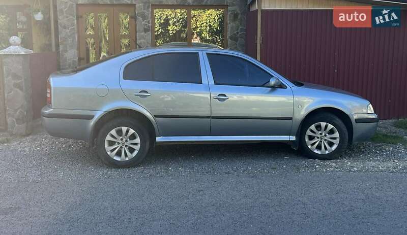 Ліфтбек Skoda Octavia 2005 в Хусті