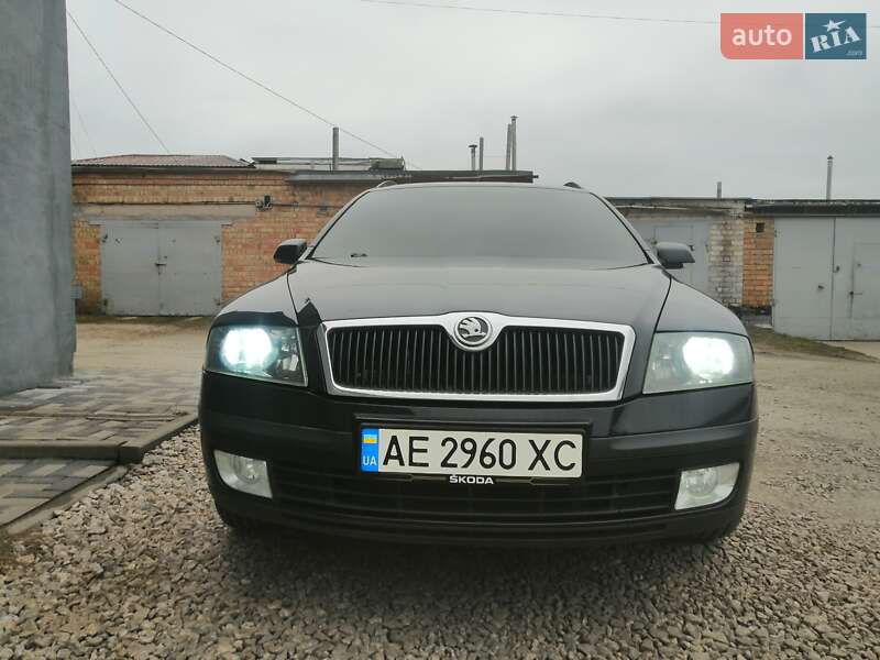 Универсал Skoda Octavia 2008 в Синельниково