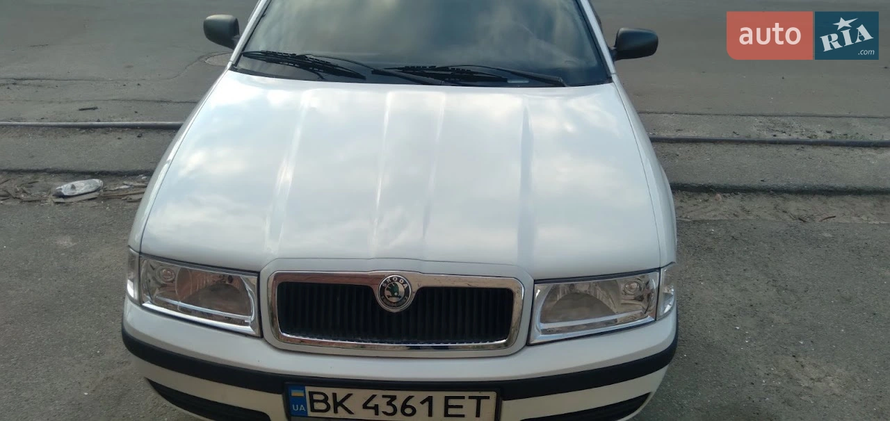 2010 Skoda Octavia - мініатюра 12