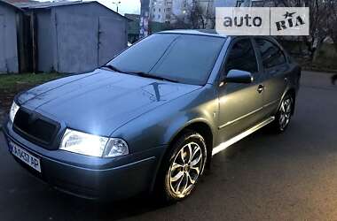 Лифтбек Skoda Octavia 2005 в Киеве