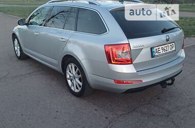 Универсал Skoda Octavia 2015 в Каменском