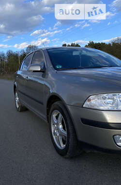 Ліфтбек Skoda Octavia 2008 в Львові