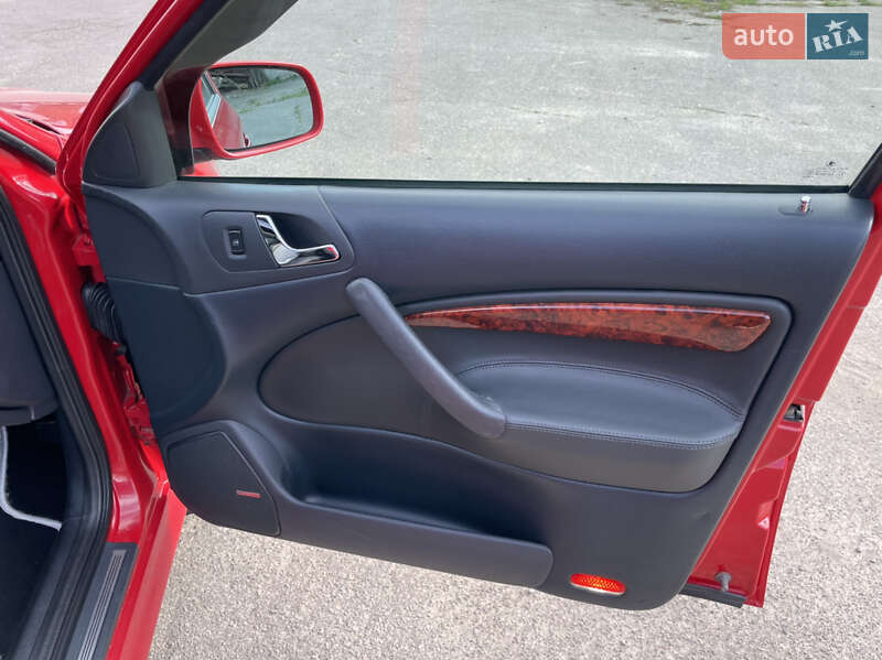 Универсал Skoda Octavia 2003 в Хмельницком