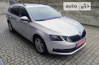 Универсал Skoda Octavia 2017 в Львове