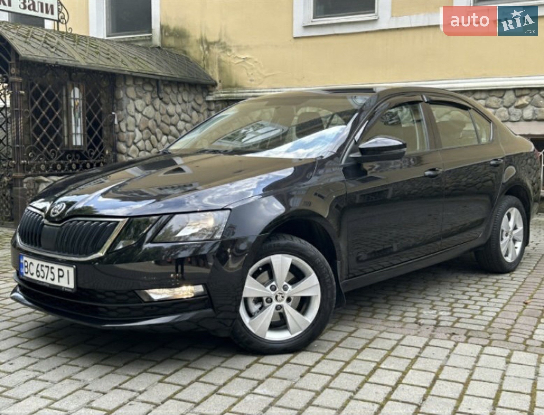 2019 Skoda Octavia - мініатюра 2