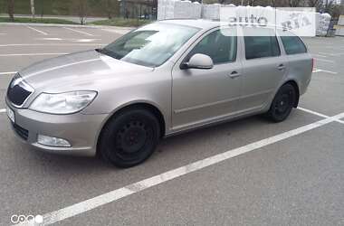 Универсал Skoda Octavia 2012 в Киеве