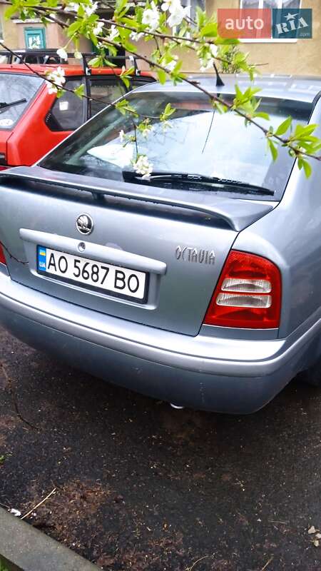 Ліфтбек Skoda Octavia 2001 в Сваляві