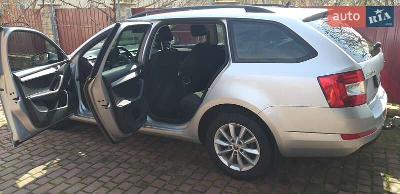 Универсал Skoda Octavia 2015 в Тернополе