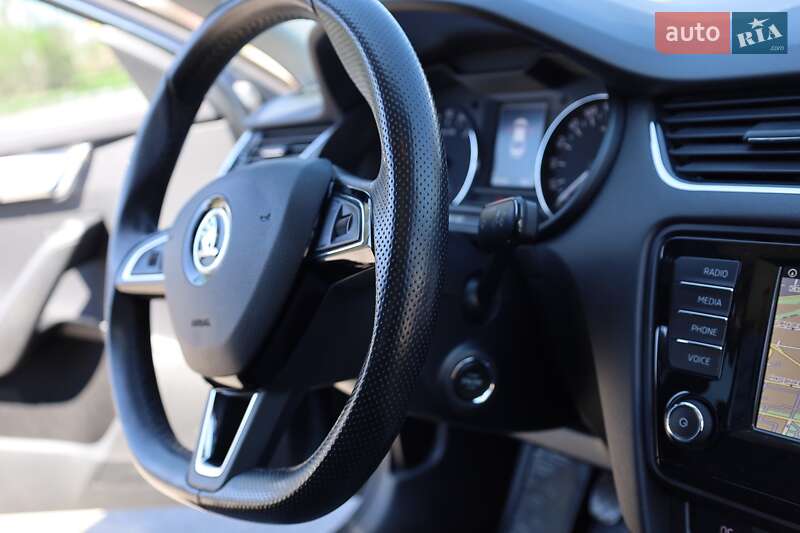 Ліфтбек Skoda Octavia 2015 в Запоріжжі