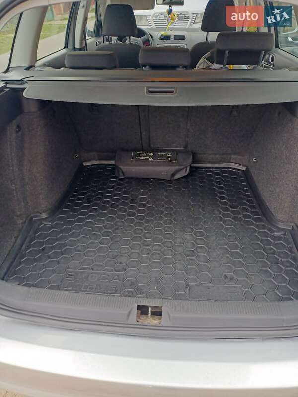 Універсал Skoda Octavia 2012 в Рівному фото 6 Універсал Skoda Octavia 2012 в Рівному