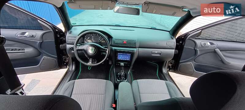 Лифтбек Skoda Octavia 2003 в Жашкове
