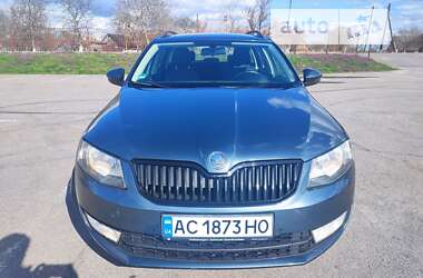 Універсал Skoda Octavia 2014 в Луцьку