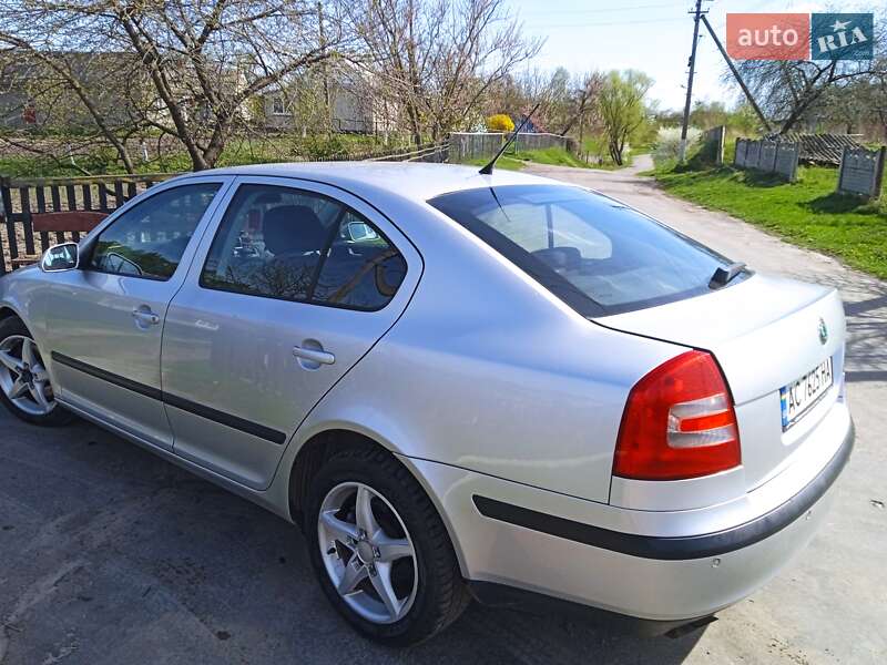 Ліфтбек Skoda Octavia 2005 в Горохові