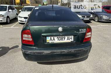 Лифтбек Skoda Octavia 2004 в Киеве