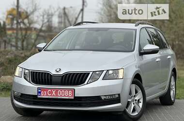 Универсал Skoda Octavia 2017 в Луцке