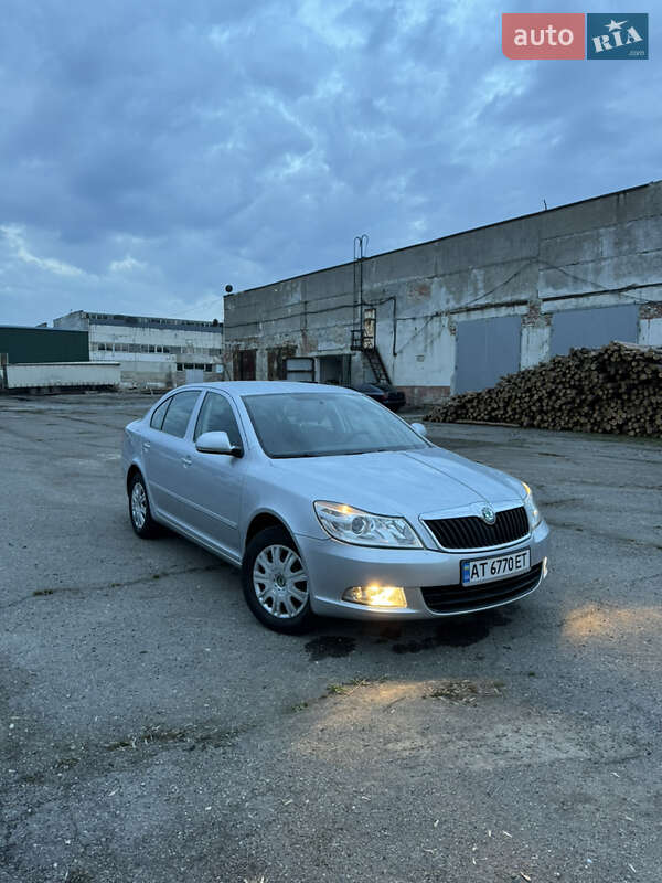 Лифтбек Skoda Octavia 2011 в Ивано-Франковске