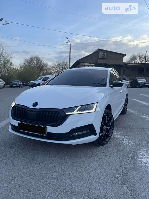 Ліфтбек Skoda Octavia 2022 в Дніпрі