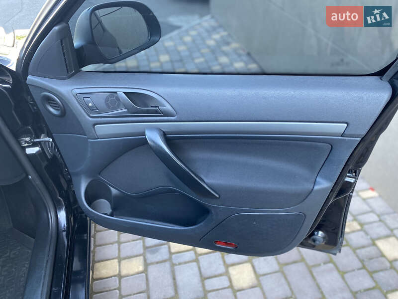 Універсал Skoda Octavia 2009 в Кривому Розі