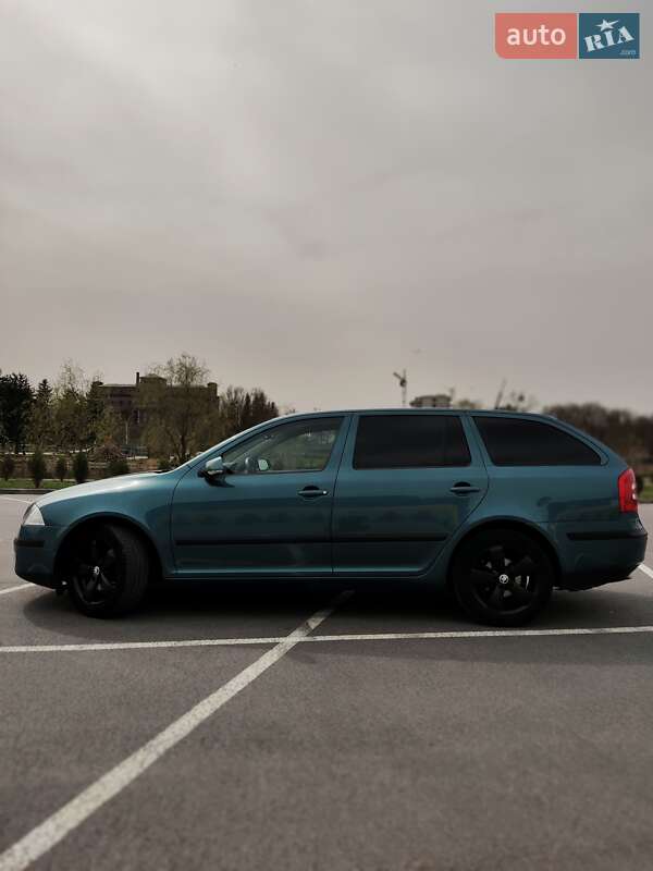 Універсал Skoda Octavia 2007 в Хмільнику