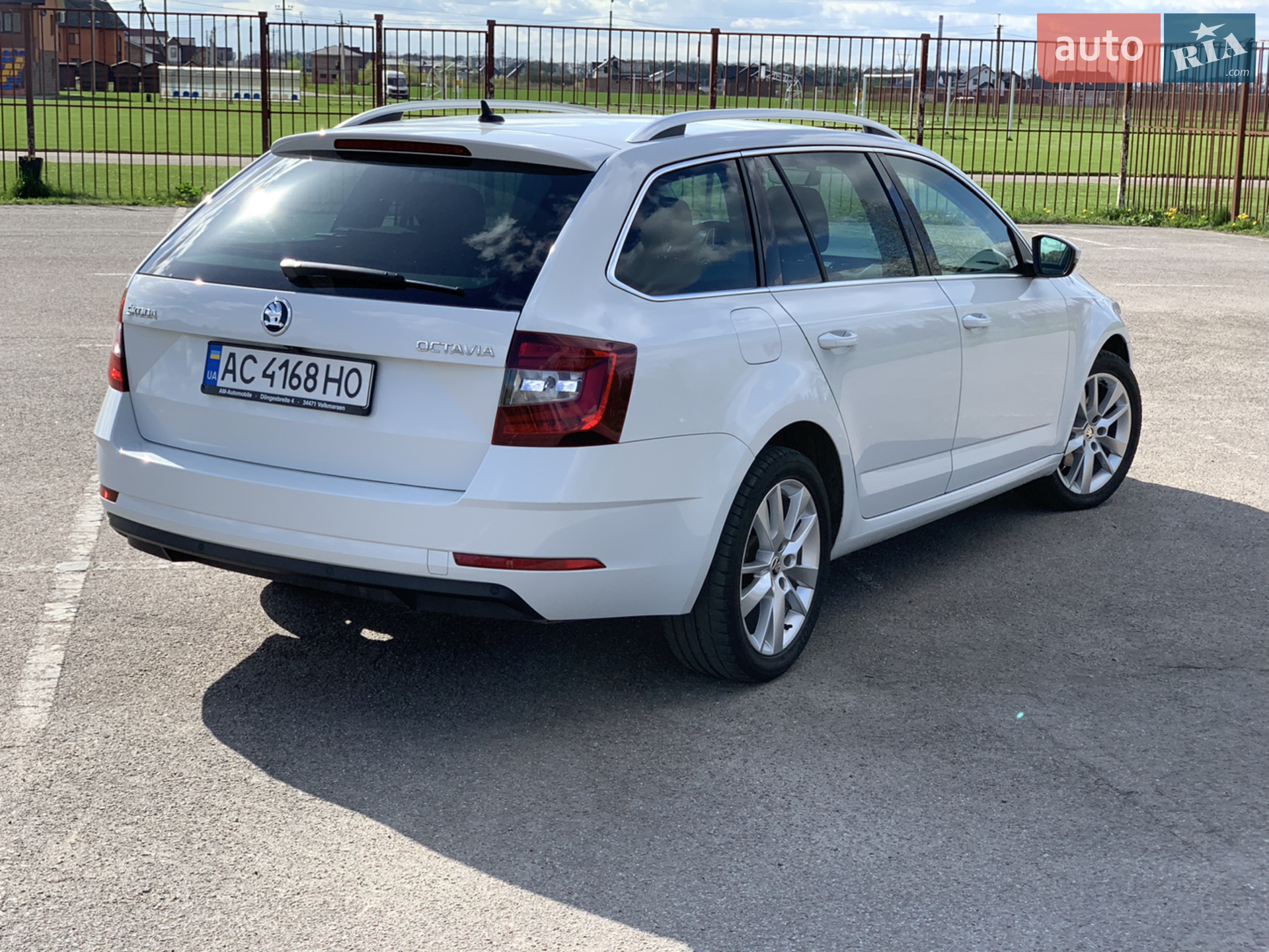 2019 Skoda Octavia - мініатюра 3