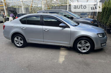 Лифтбек Skoda Octavia 2013 в Киеве