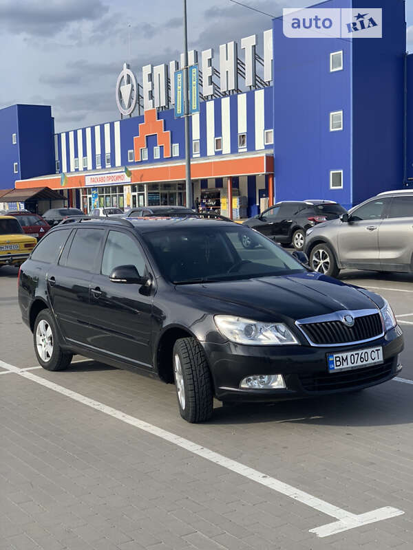 Універсал Skoda Octavia 2009 в Сумах