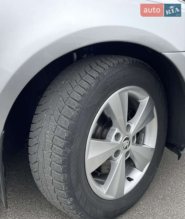Универсал Skoda Octavia 2013 в Киеве фото 16 Универсал Skoda Octavia 2013 в Киеве