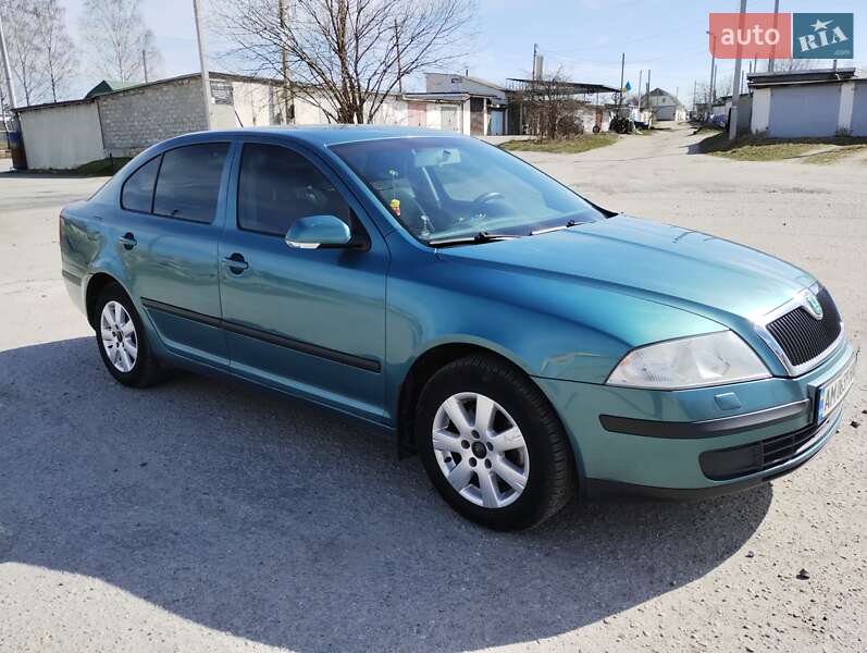 Лифтбек Skoda Octavia 2005 в Звягеле фото 3 Лифтбек Skoda Octavia 2005 в Звягеле