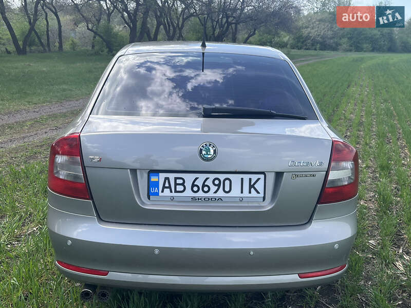 Ліфтбек Skoda Octavia 2011 в Вінниці