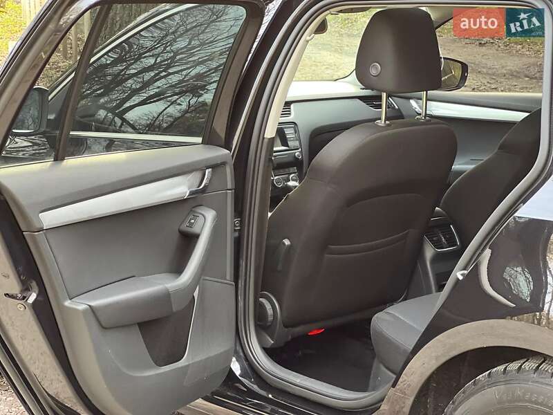 Універсал Skoda Octavia 2014 в Луцьку