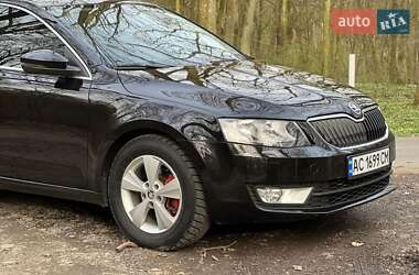 Універсал Skoda Octavia 2014 в Луцьку