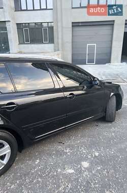 Универсал Skoda Octavia 2010 в Киеве