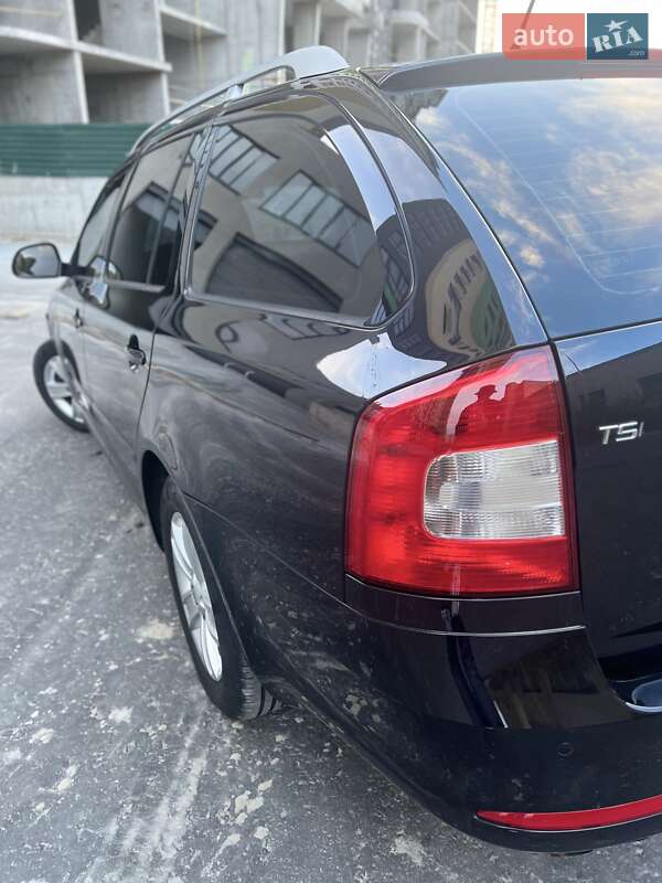 Універсал Skoda Octavia 2010 в Києві фото 30 Універсал Skoda Octavia 2010 в Києві
