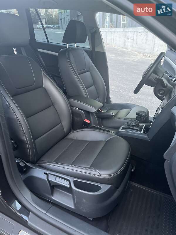 Універсал Skoda Octavia 2010 в Києві фото 46 Універсал Skoda Octavia 2010 в Києві