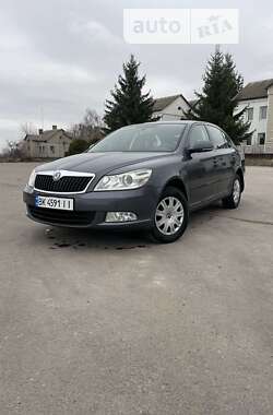 Лифтбек Skoda Octavia 2011 в Ровно