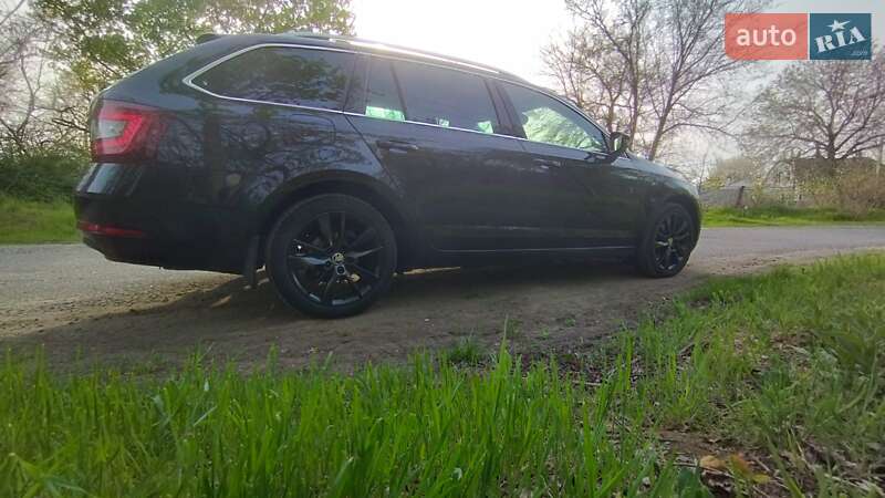 Универсал Skoda Octavia 2018 в Одессе