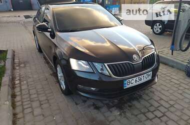 Лифтбек Skoda Octavia 2017 в Львове