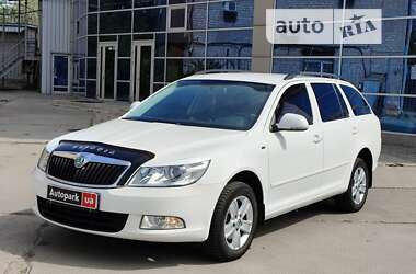 Універсал Skoda Octavia 2009 в Харкові