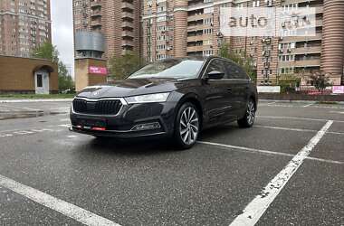 Универсал Skoda Octavia 2021 в Киеве