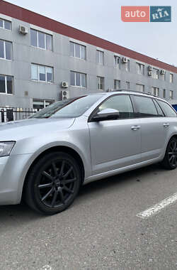 Универсал Skoda Octavia 2015 в 