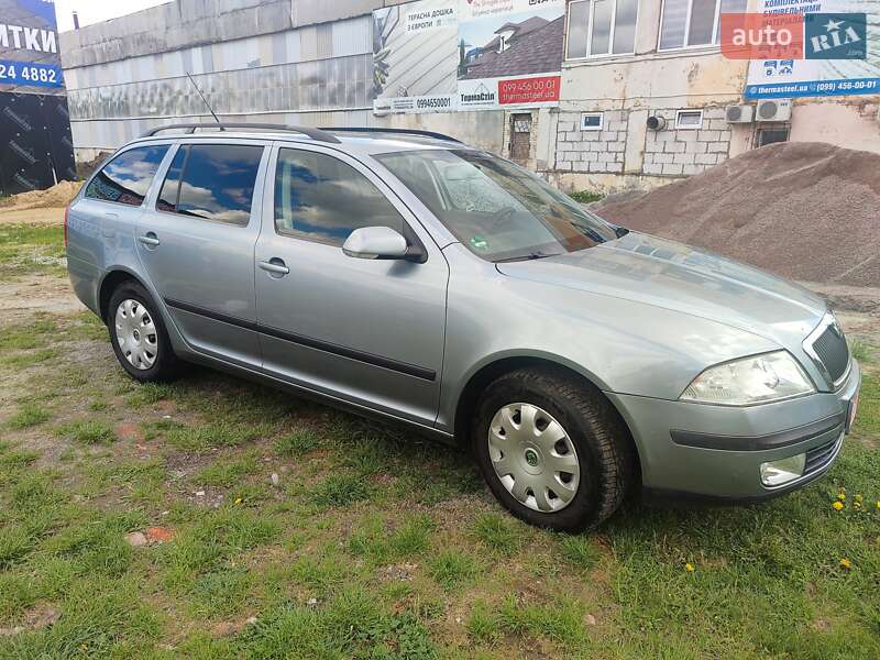 Универсал Skoda Octavia 2005 в Полтаве