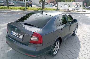 Лифтбек Skoda Octavia 2011 в Черкассах