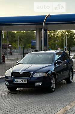 Універсал Skoda Octavia 2008 в Черкасах