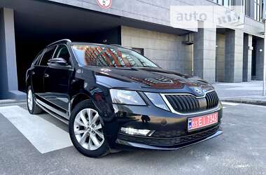 Универсал Skoda Octavia 2018 в Киеве