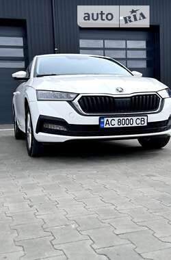 Лифтбек Skoda Octavia 2020 в Луцке